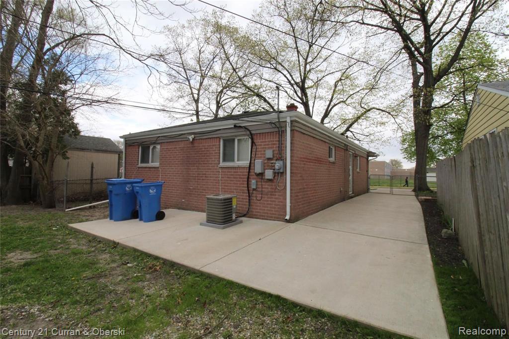 4636 South Gulley Road Dearborn Heights, MI 48125 - Photo 14 of 16