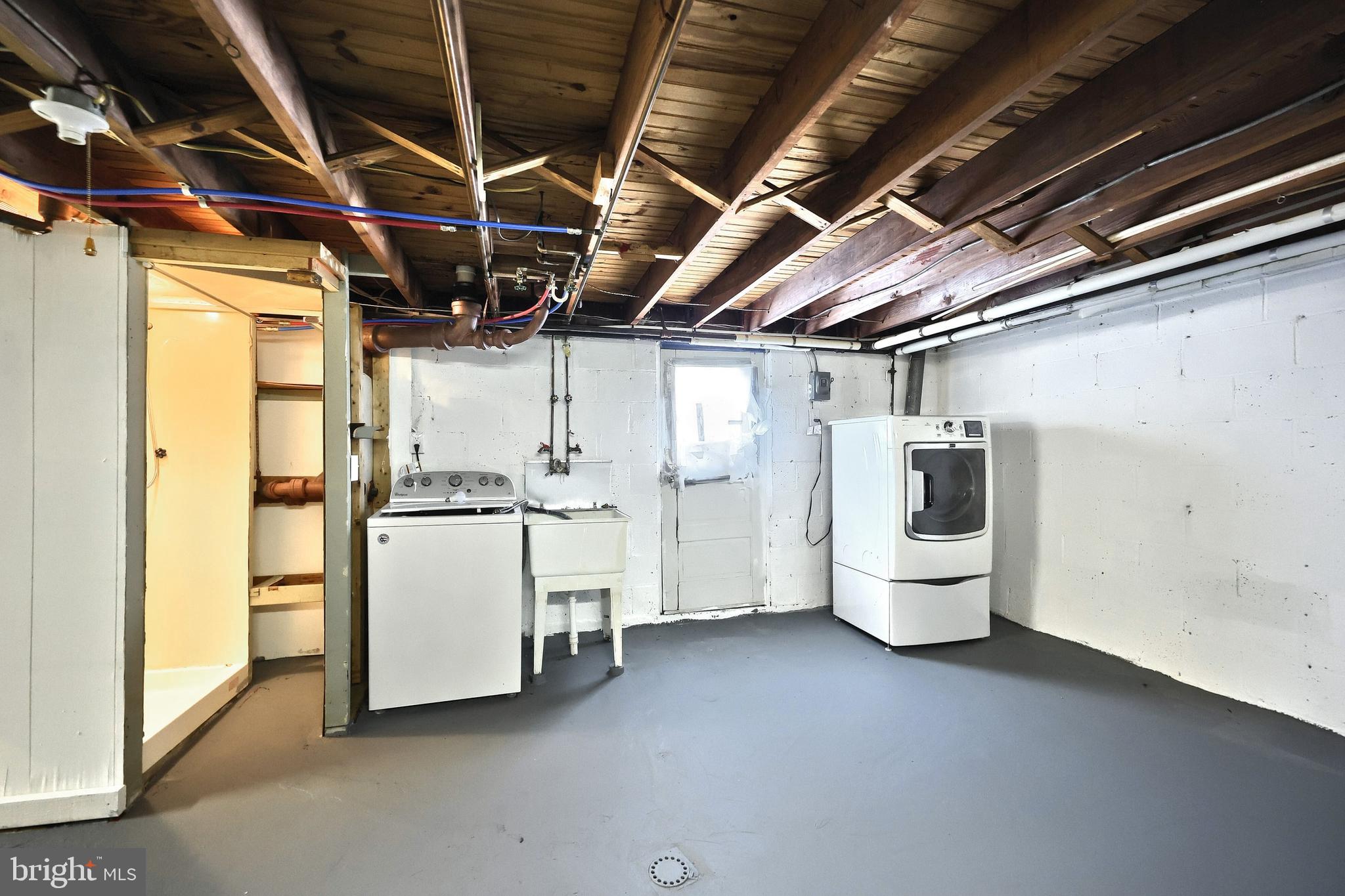 106 North Williams Street York, PA 17404 - Photo 33 of 42 a view of utility room