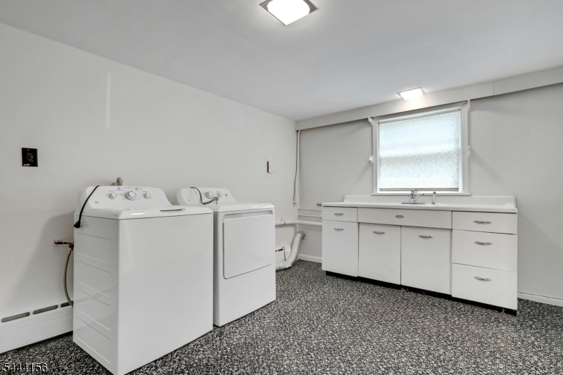 117 Yantacaw Brook Road Montclair, NJ 07043 - Photo 18 of 28 Gallery Image 18