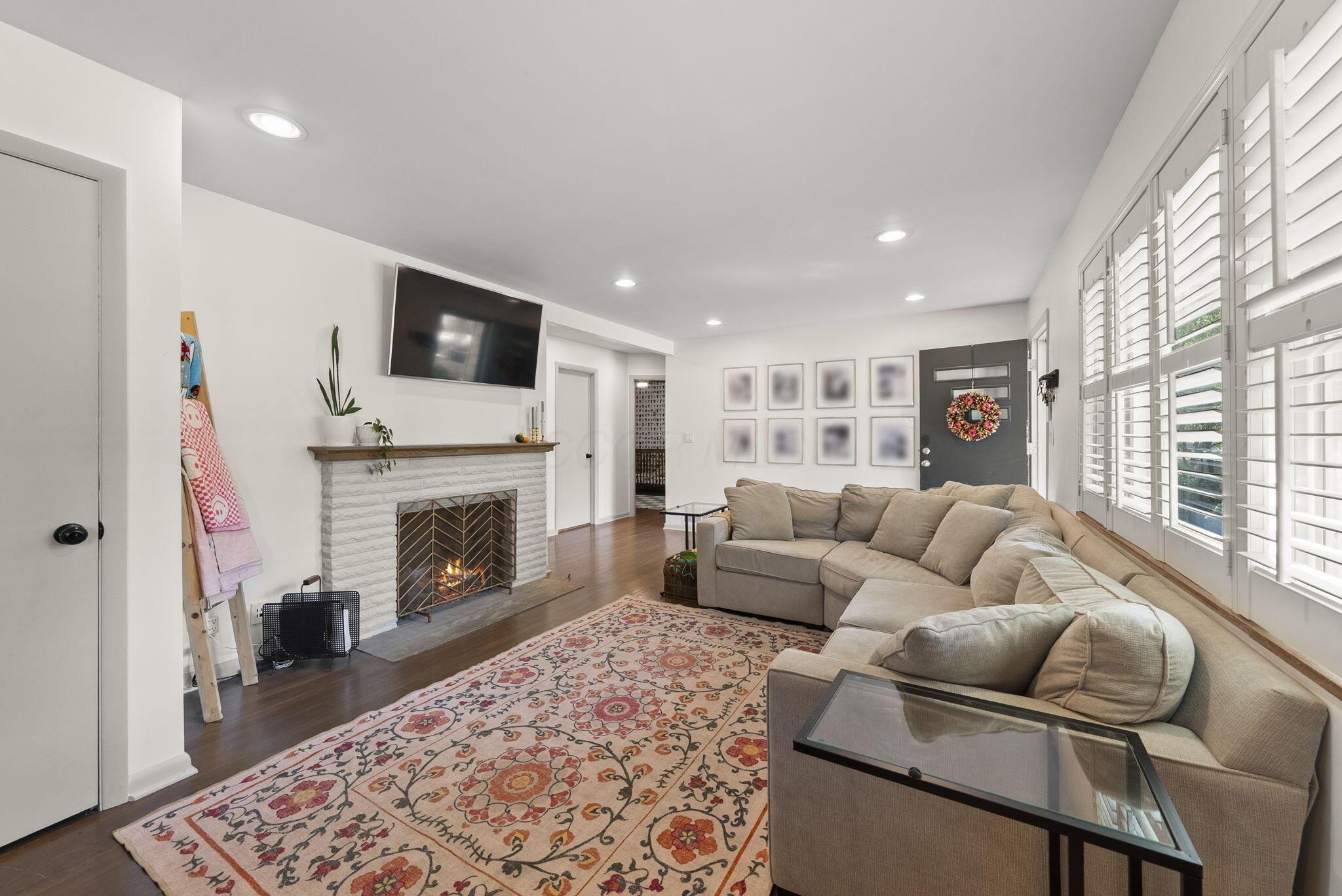 2628 Nottingham Road Columbus, OH 43221 - Photo 6 of 28 9-web-or-mls-DSC05674