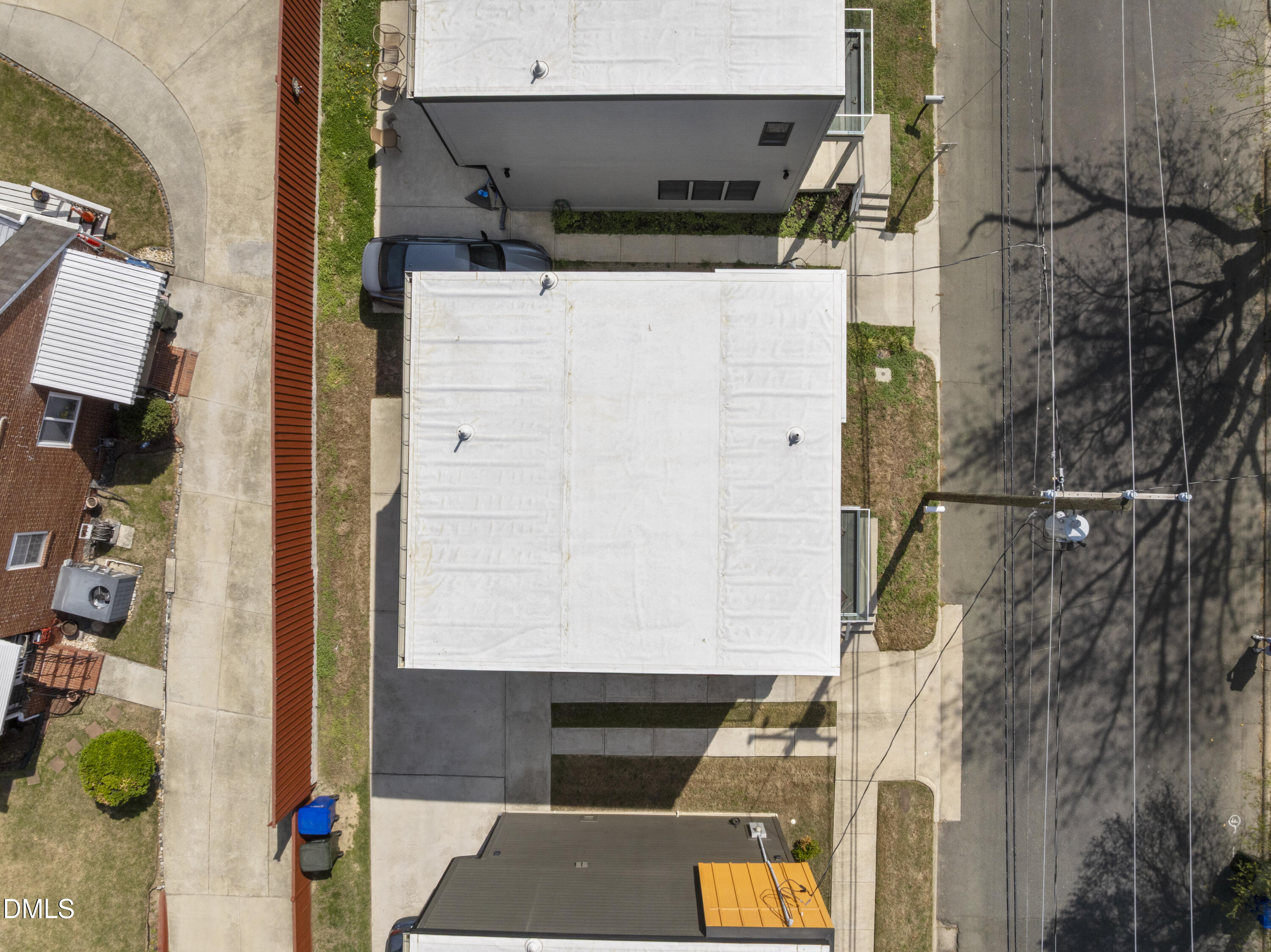 203 Nelson Street Durham, NC 27707 - Photo 28 of 29 a view of balcony