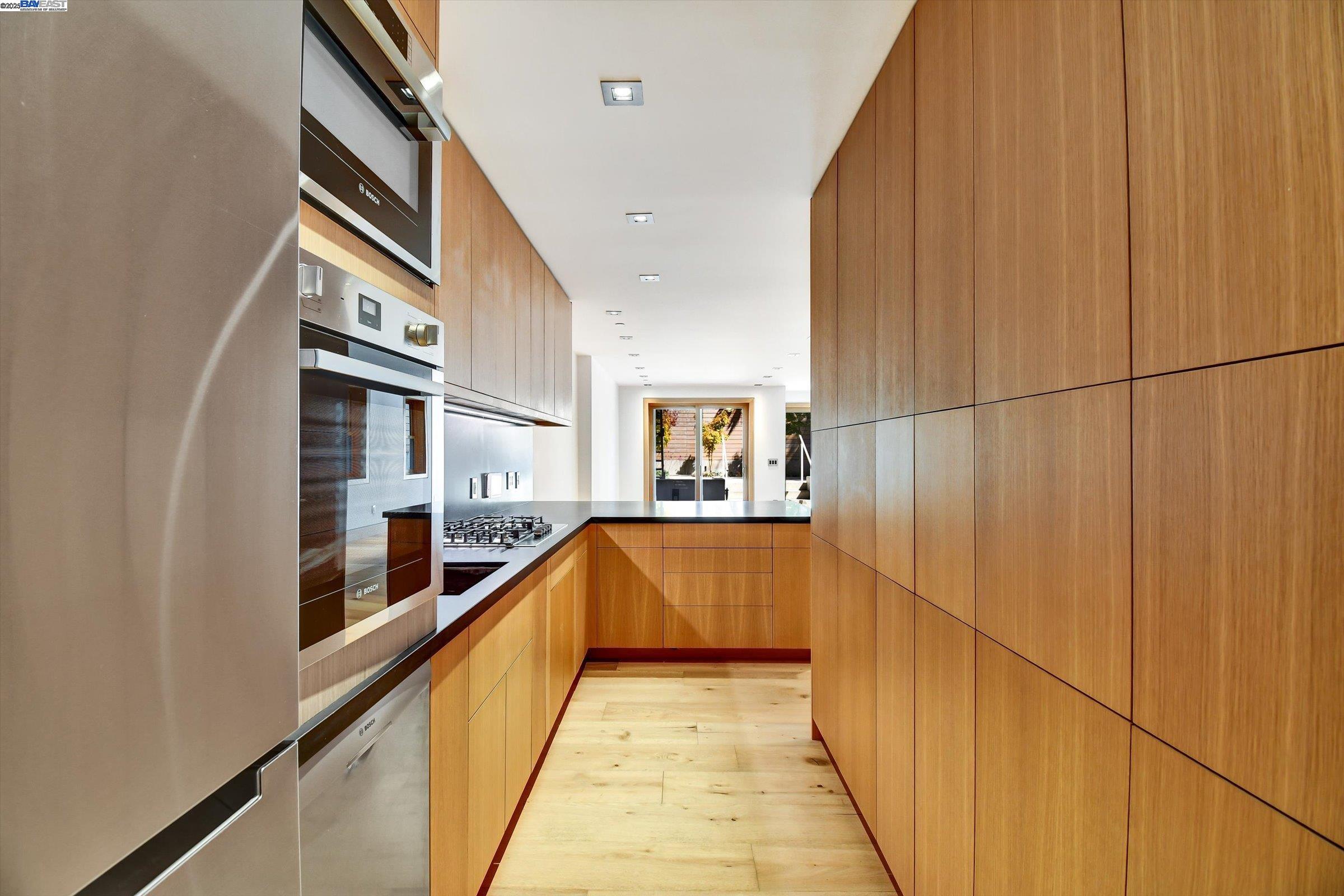 1208 Stanyan Street San Francisco, CA 94117 - Photo 12 of 60 a view of a hallway with stairs