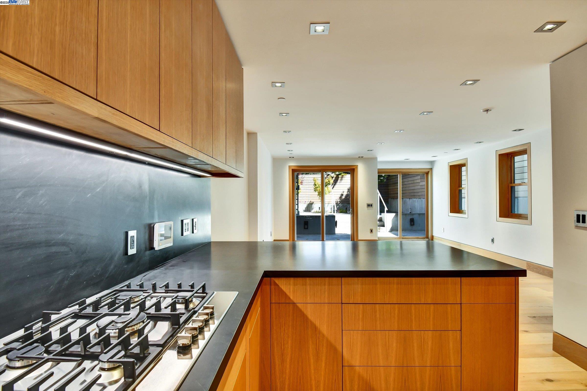 1208 Stanyan Street San Francisco, CA 94117 - Photo 13 of 60