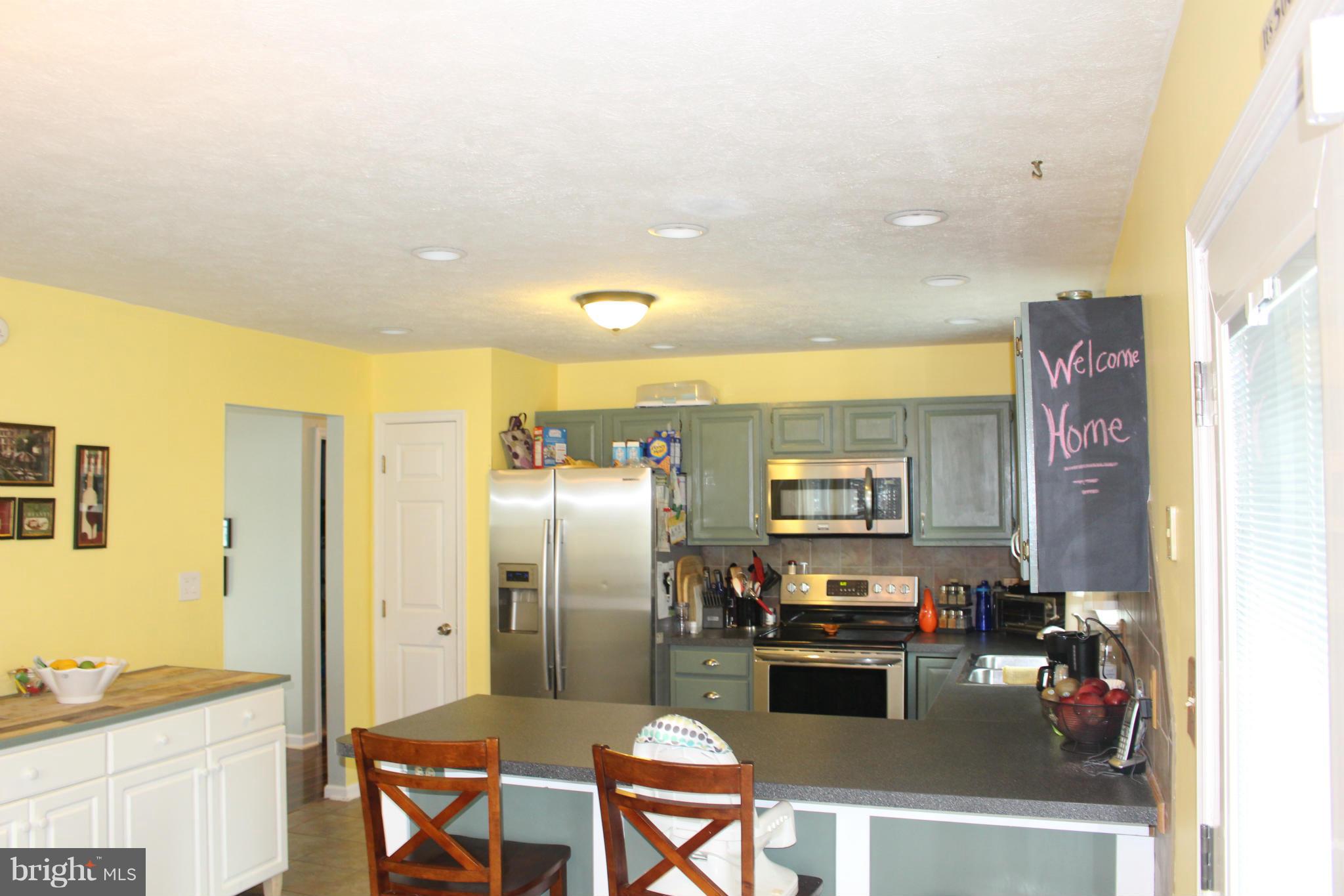 1465 Canterbury Road Front Royal, VA 22630 - Photo 14 of 29 Kitchen