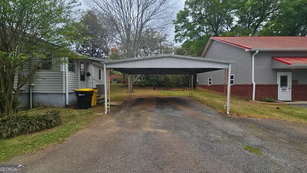 $1,500 | 500 North Lee Street, Unit A, Forsyth, GA 31029