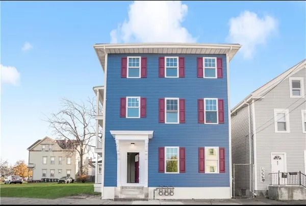 $2,600 | 38 Maple Street, Unit 1, Providence, RI 02903