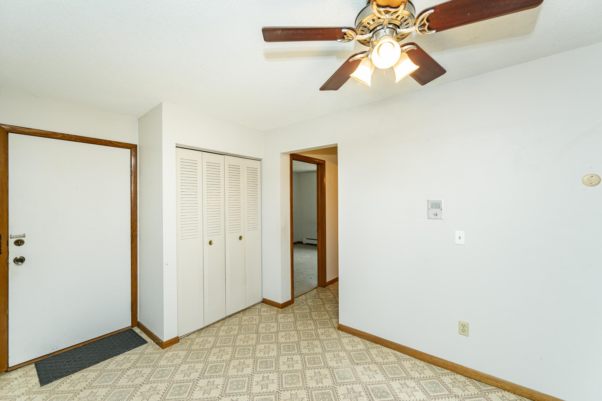 521 19th Street Northwest, Unit 18 Rochester, MN 55901 - Photo 2 of 22