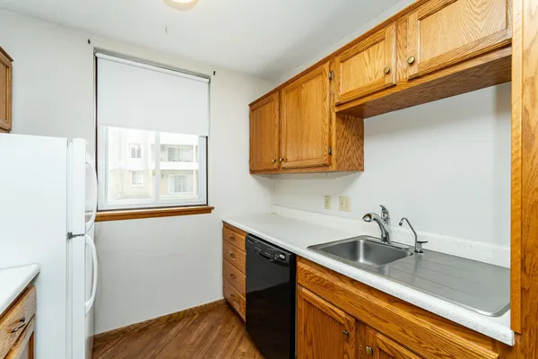 $104,900 | 521 19th Street Northwest, Unit 18, Rochester, MN 55901