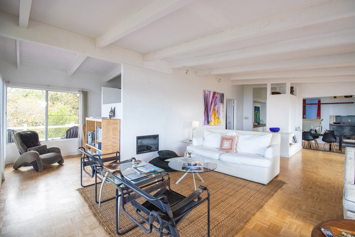 84-5063 Hawaii Belt Road Captain Cook, HI 96704 - Photo 10 of 30 a living room with furniture and a large window