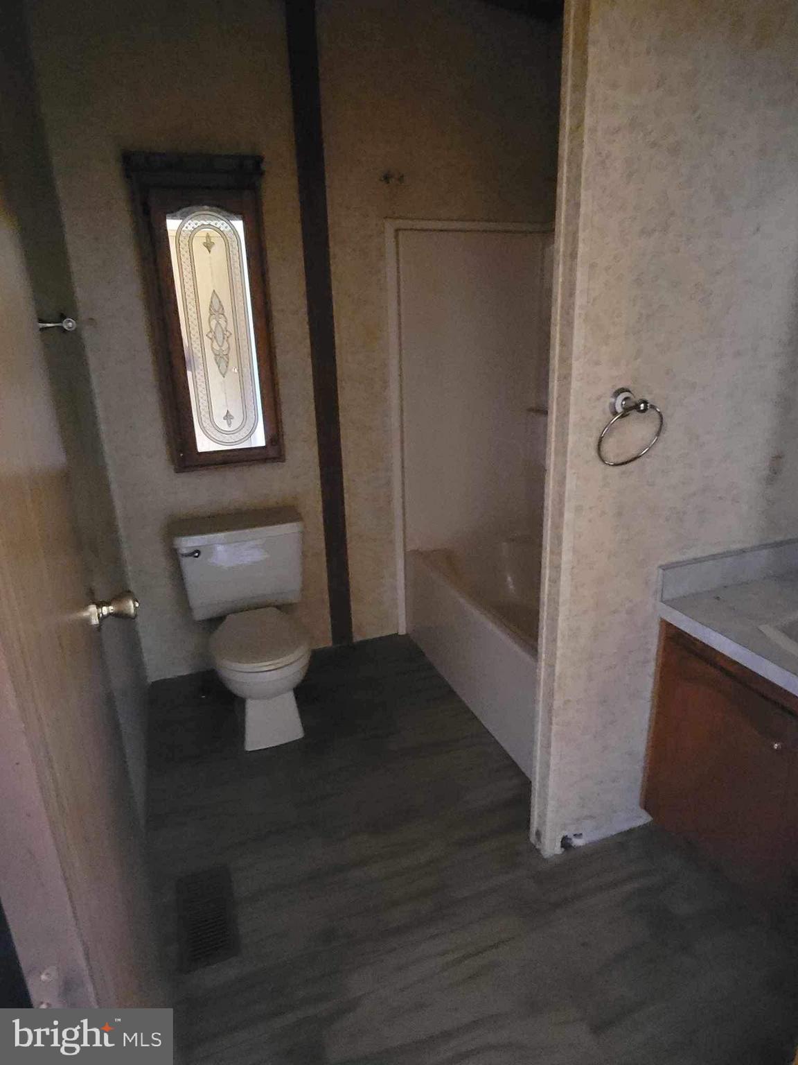 578 North Middle Road Newville, PA 17241 - Photo 8 of 17