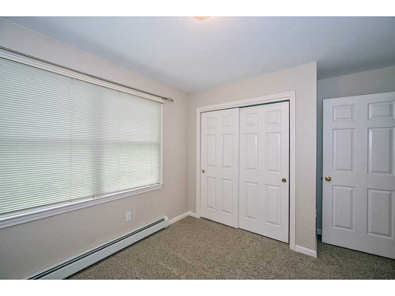 22 Wickham Road North Kingstown, RI 02852 - Photo 19 of 25 Studio/Study/Office.