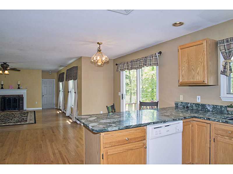 22 Wickham Road North Kingstown, RI 02852 - Photo 7 of 25 Kitchen.