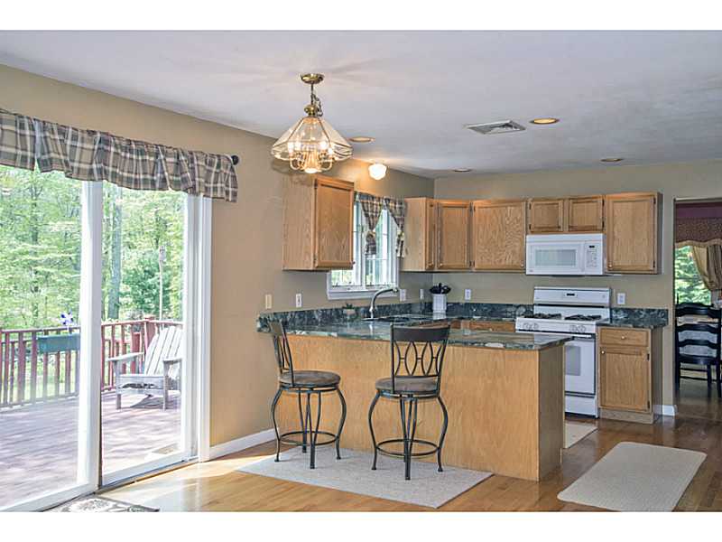 22 Wickham Road North Kingstown, RI 02852 - Photo 8 of 25 Kitchen.