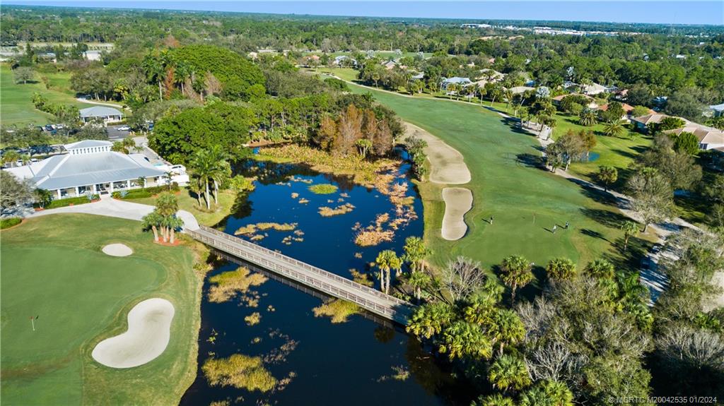 787 Southwest Balmoral Trce