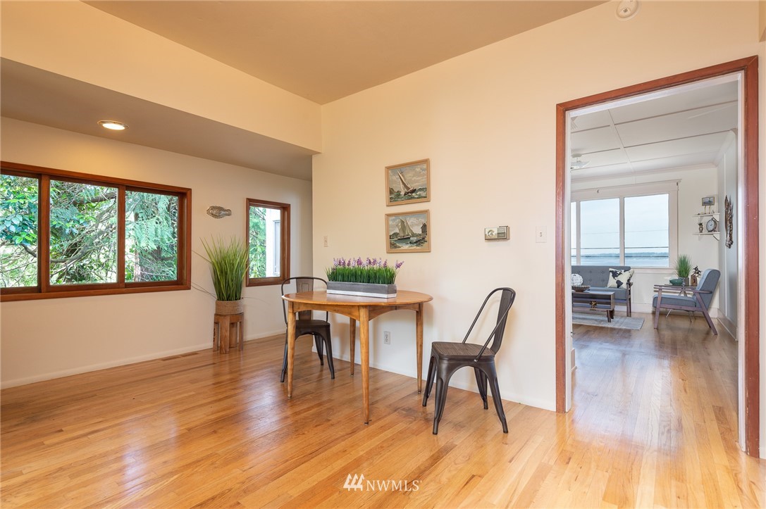 22011 Dockton Road Southwest Vashon, WA 98070 - Photo 12 of 24 Gallery Image 12