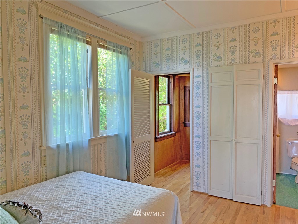 22011 Dockton Road Southwest Vashon, WA 98070 - Photo 16 of 24 Gallery Image 16