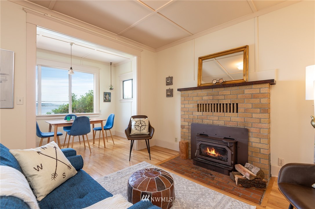 22011 Dockton Road Southwest Vashon, WA 98070 - Photo 7 of 24 Gallery Image 7