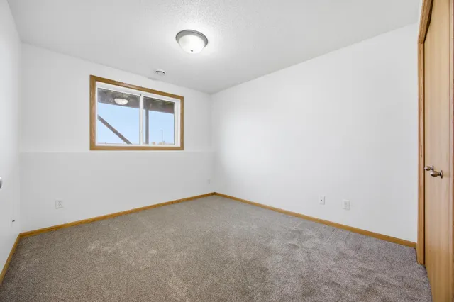 $255,900 | 1133 39th Avenue South, Moorhead, MN 56560