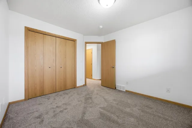 $255,900 | 1133 39th Avenue South, Moorhead, MN 56560