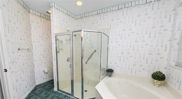 $270,000 | 3110 Stonewater Drive, Unit 122, Lakeland, FL 33803