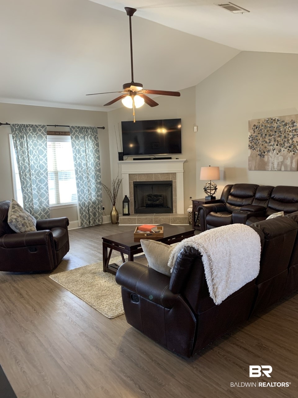 10899 Roanoke Loop Daphne, AL 36526 - Photo 5 of 25