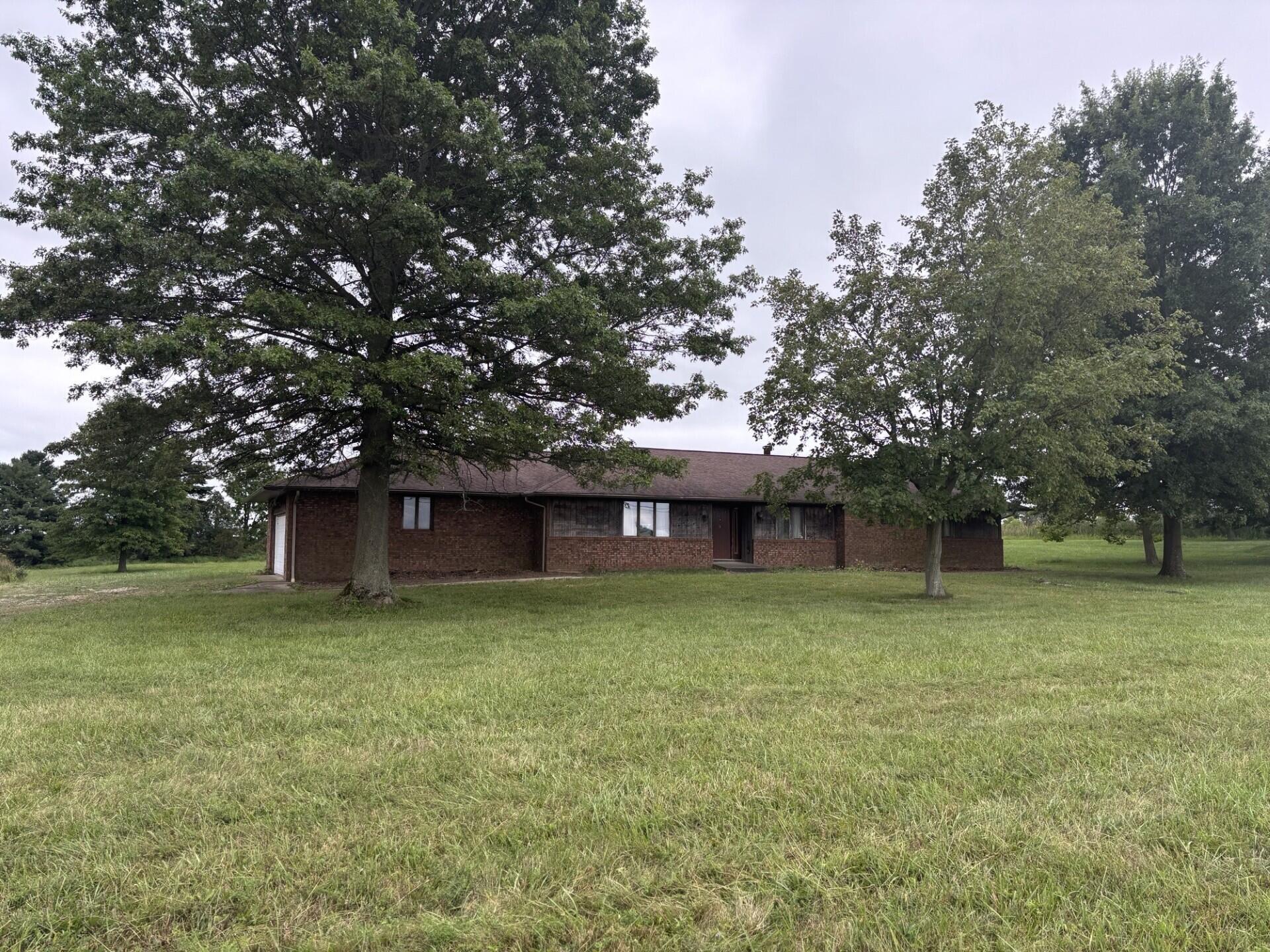 2017 Hazelton-Etna Road Southwest Alexandria, OH 43001 - Photo 3 of 39 .