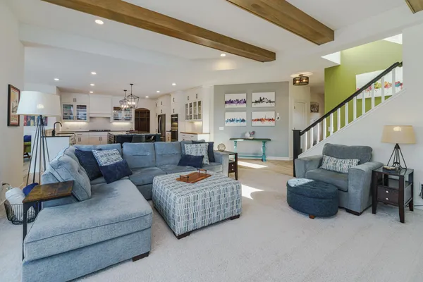 $945,000 | 17652 Jett Circle Southeast, Prior Lake, MN 55372