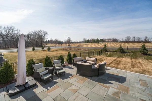 $945,000 | 17652 Jett Circle Southeast, Prior Lake, MN 55372