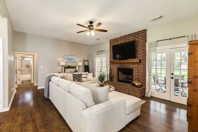 $550,000 | 1619 Flintlock Court, Angleton, TX 77515