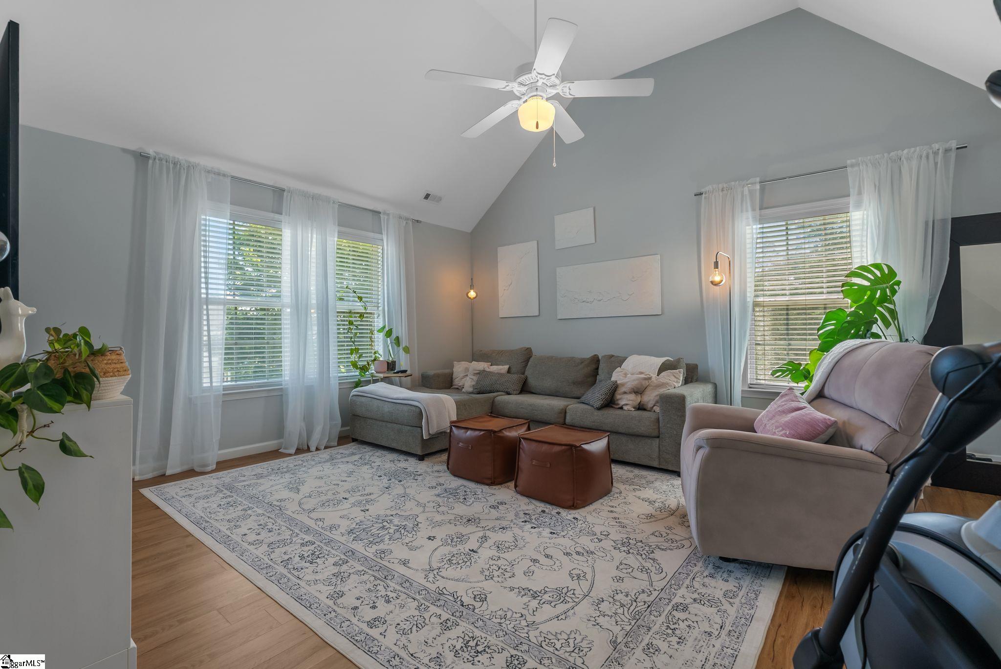 1 Plum Creek Lane Greenville, SC 29607 - Photo 18 of 35