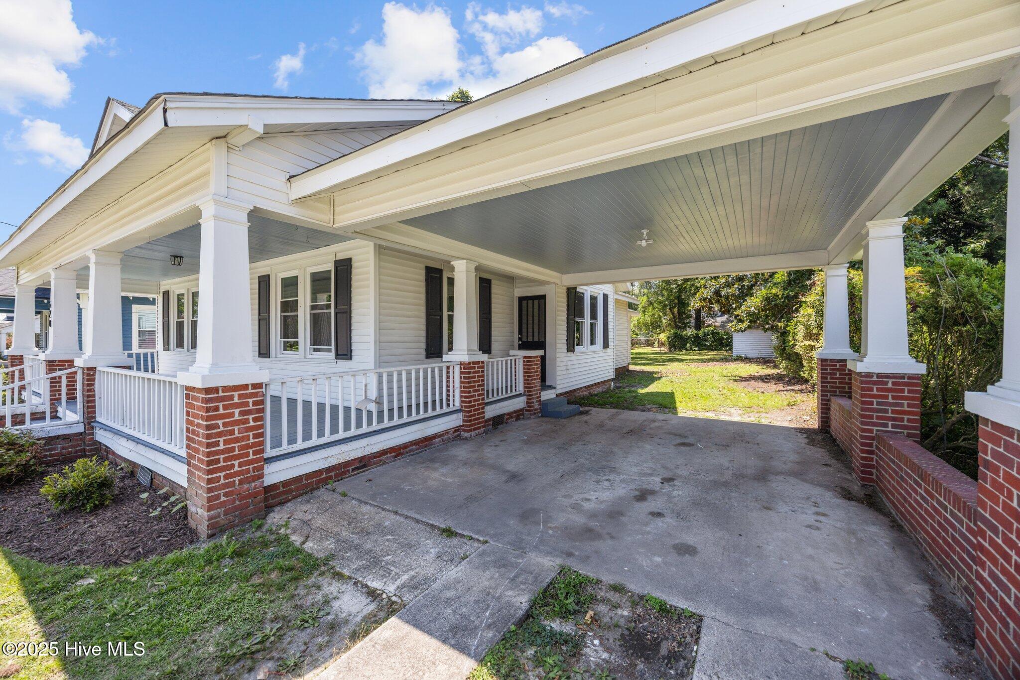 620 Second Street Ayden, NC 28513 - Photo 3 of 39 4-web-or-mls-BLS_0004