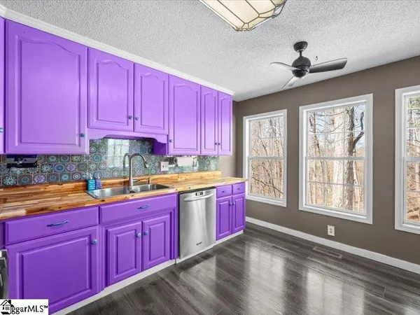 $389,900 | 115 Buxton Drive, Walhalla, SC 29691