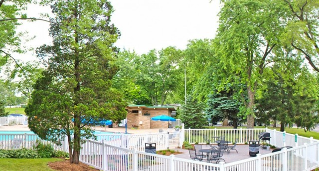 1175 Lakewood Road Elgin, IL 60123 - Photo 21 of 22