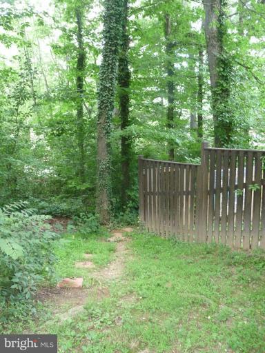 1509 Farsta Court Reston, VA 20190 - Photo 11 of 30 Unique #2