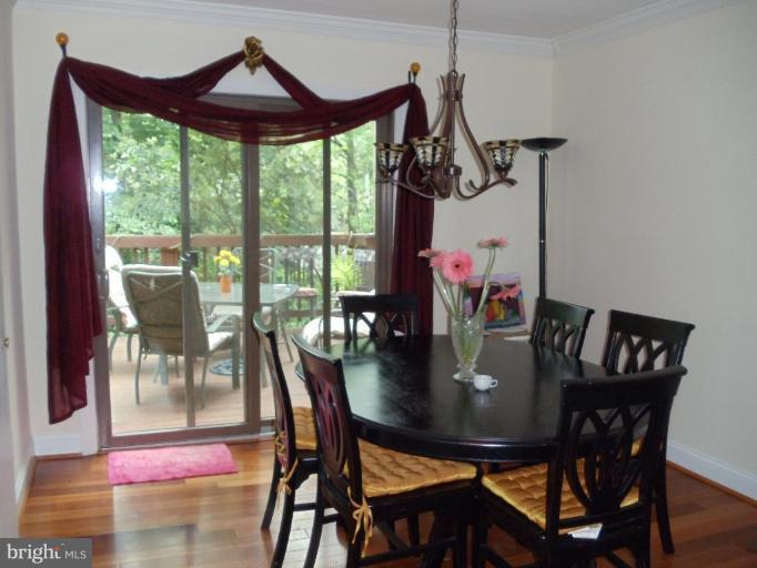1509 Farsta Court Reston, VA 20190 - Photo 3 of 30 Dining Room