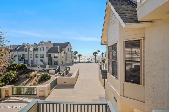 $375,000 | 658 Newhaven Court, Unit 658, Fripp Island, SC 29920