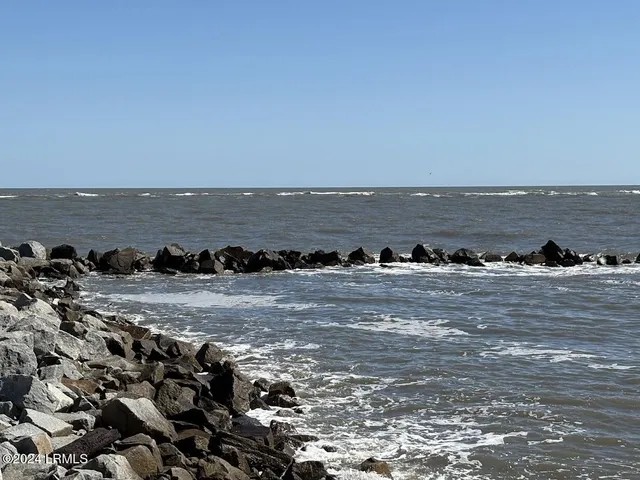 $375,000 | 658 Newhaven Court, Unit 658, Fripp Island, SC 29920