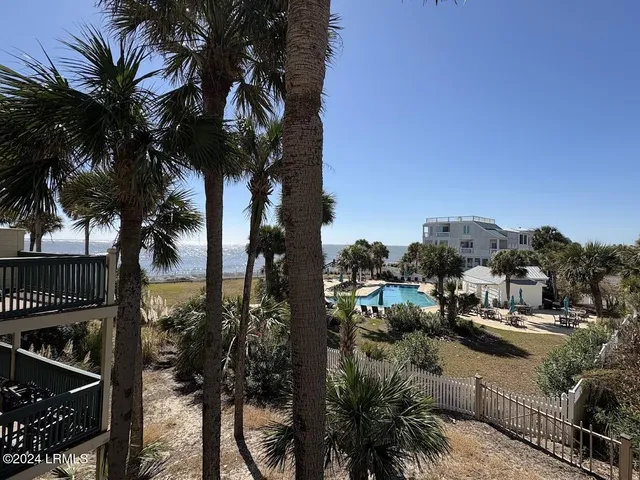 $375,000 | 658 Newhaven Court, Unit 658, Fripp Island, SC 29920