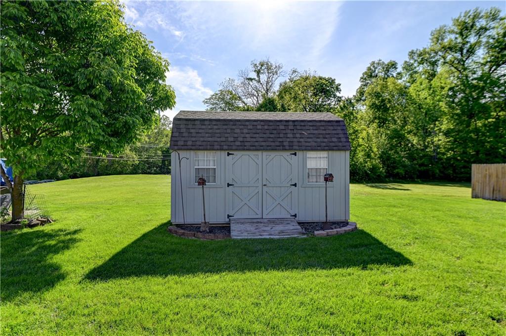 1018 North Old Mill Road Independence, MO 64056 - Photo 39 of 55