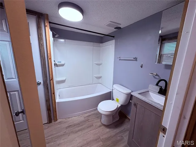 $224,700 | 148 Rutz Subdivision Road, Unit 148 & 152, Cuba, MO 65453