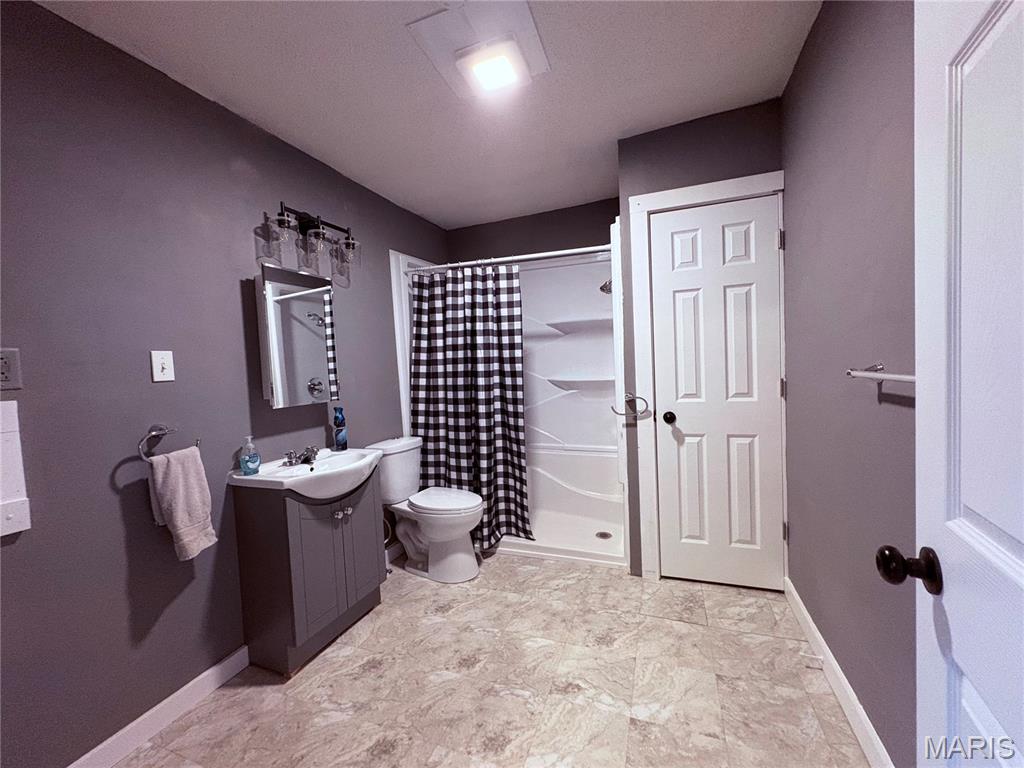 148 Rutz Subdivision Road, Unit 148 & 152 Cuba, MO 65453 - Photo 9 of 24