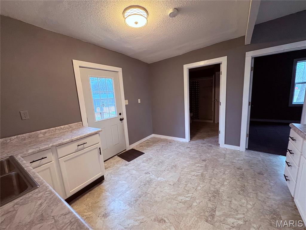 148 Rutz Subdivision Road, Unit 148 & 152 Cuba, MO 65453 - Photo 10 of 24