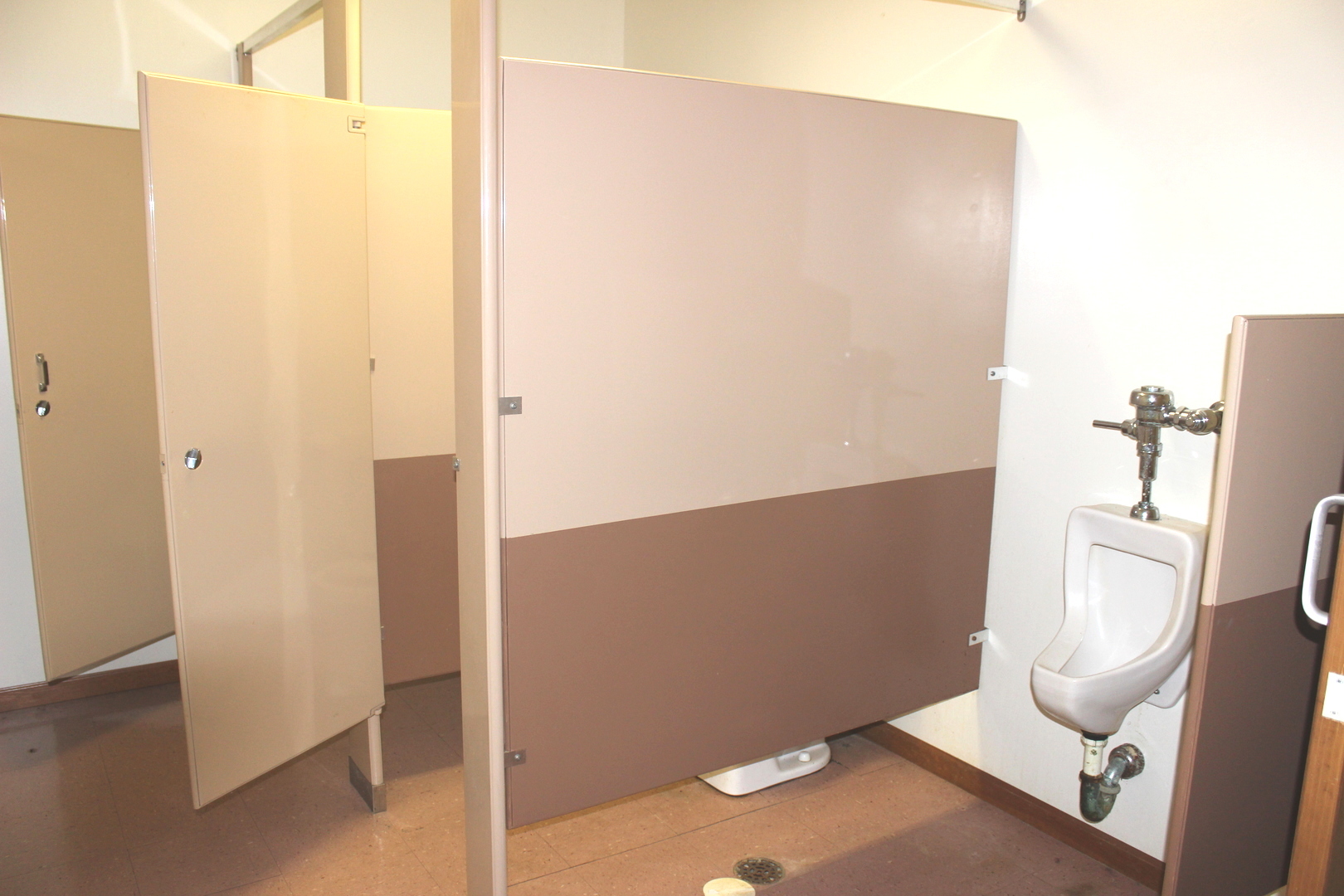 321 Country Club Road Centralia, IL 62801 - Photo 14 of 62 Gallery Image 14