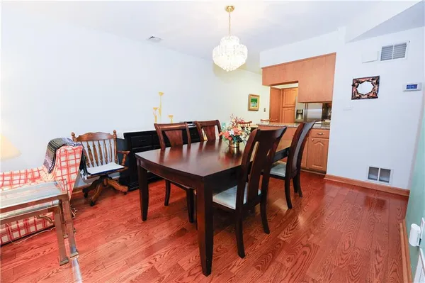 $315,000 | 1467 Greenbriar Court, South Park, PA 15129