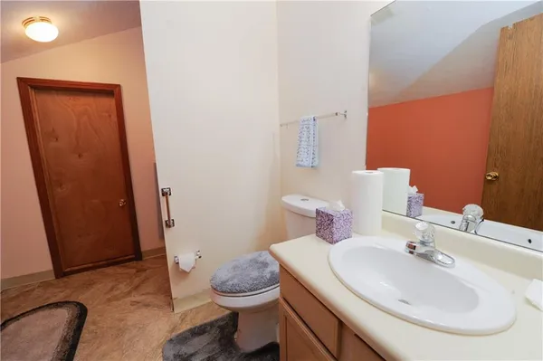 $315,000 | 1467 Greenbriar Court, South Park, PA 15129