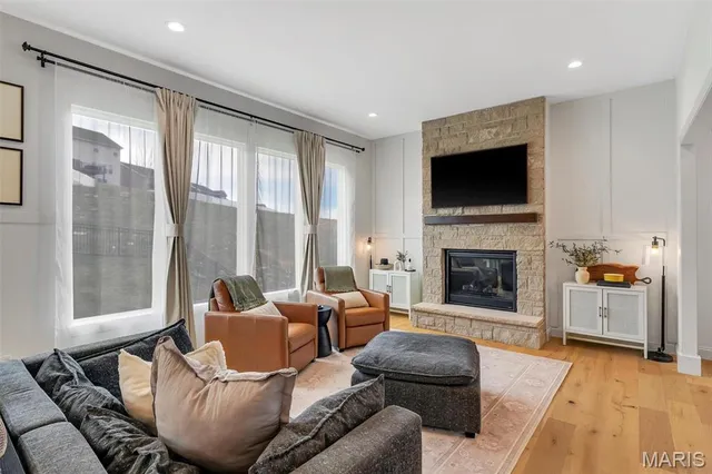 $519,999 | 1154 Bloomfield Drive, Eureka, MO 63025