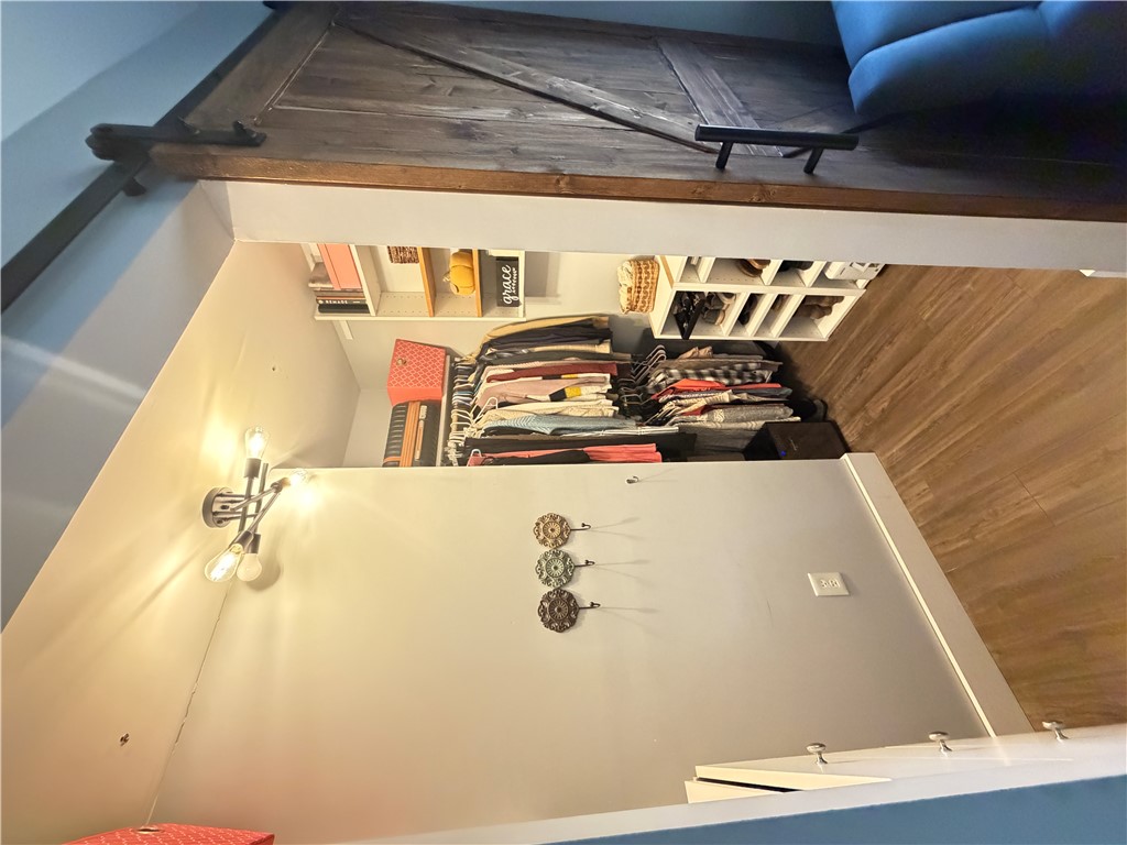 203 Indian Trail Road Seneca, SC 29672 - Photo 15 of 37 Primary Closet