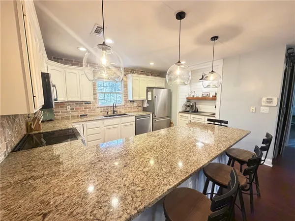 $419,900 | 203 Indian Trail Road, Seneca, SC 29672