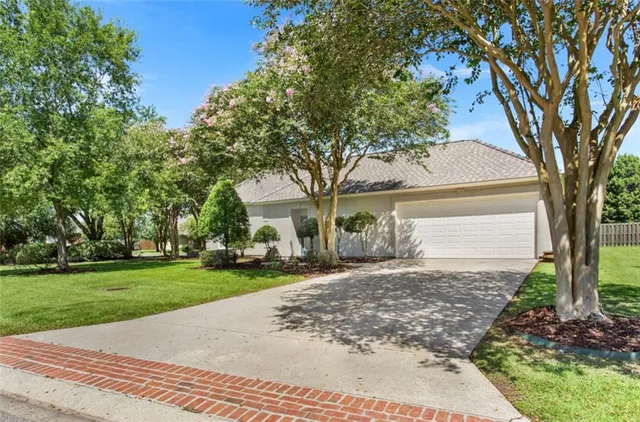 $455,000 | 6348 Beau Douglas Avenue, Gonzales, LA 70737