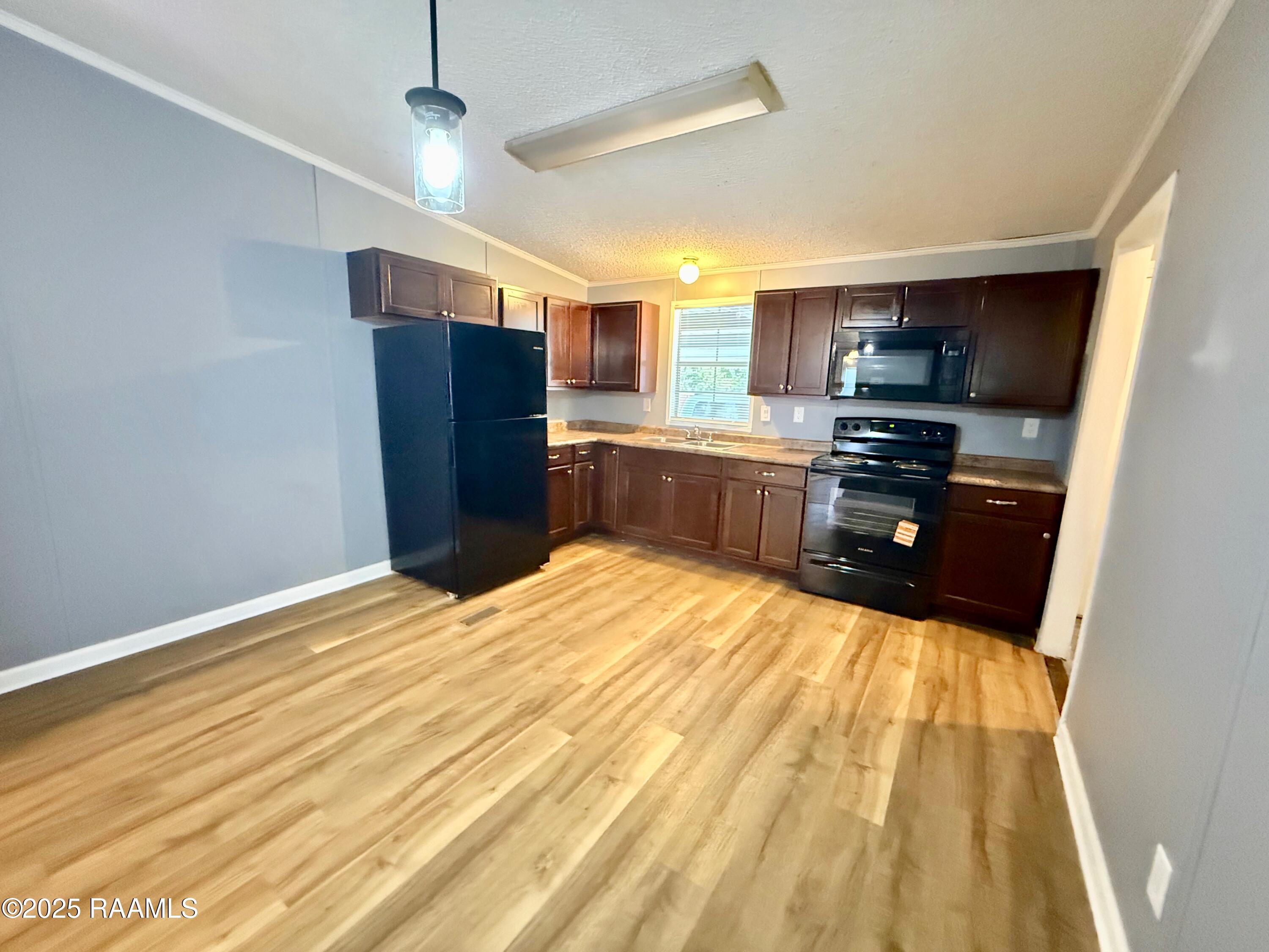 2900 Loreauville Road, Unit 1 New Iberia, LA 70563 - Photo 20 of 48 kitchen